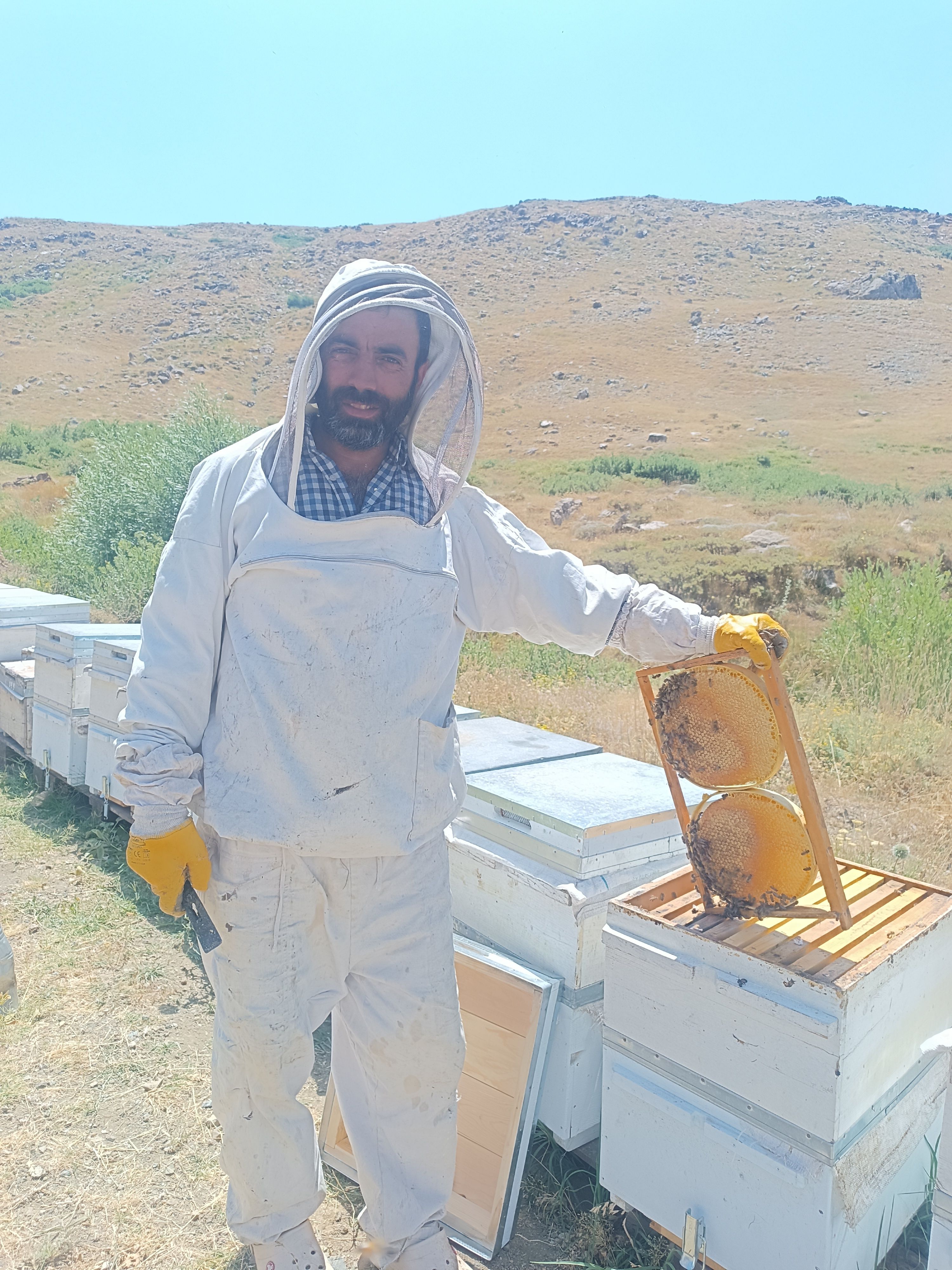 Arıcı Bedrettin Kartal, *** – profil fotoğrafı